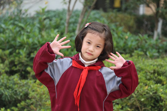文明礼仪之星二(4)班何一帆
